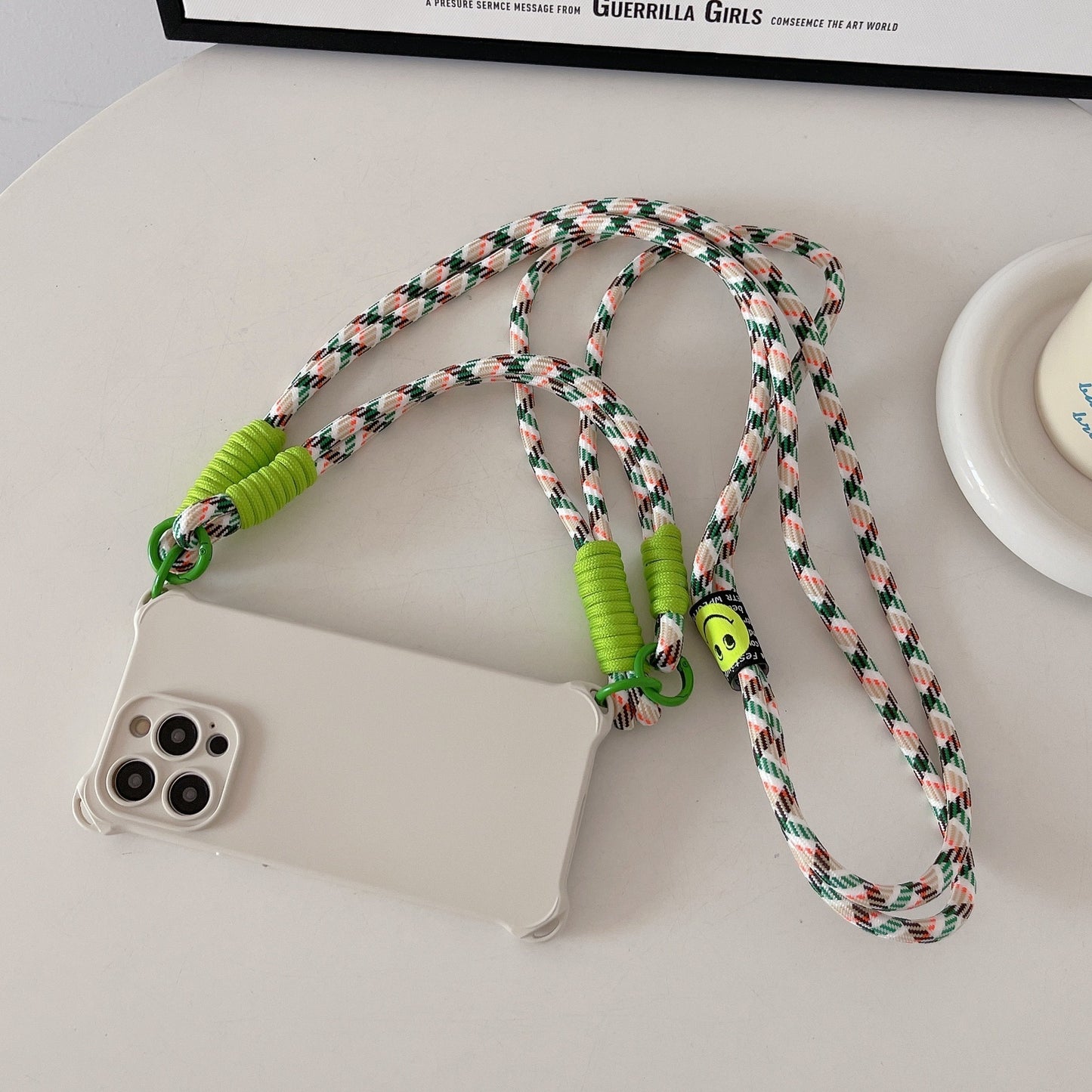 "4Ecki" - iPhone Crossbody Handyhülle