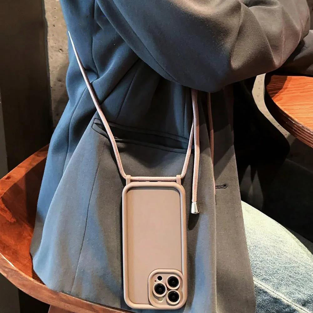 "Anni" - iPhone Crossbody Handyhülle